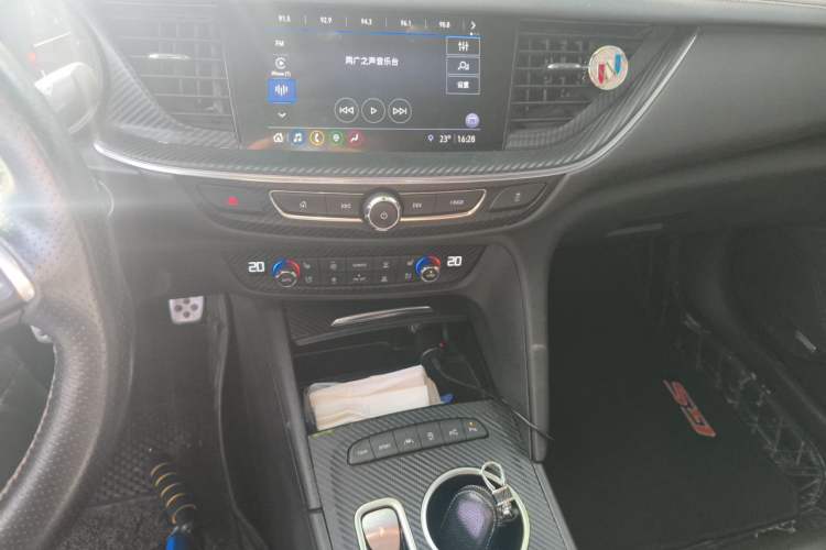 Used Buick Regal 2020 GS 28T Prestige Model Audio And AC Panel