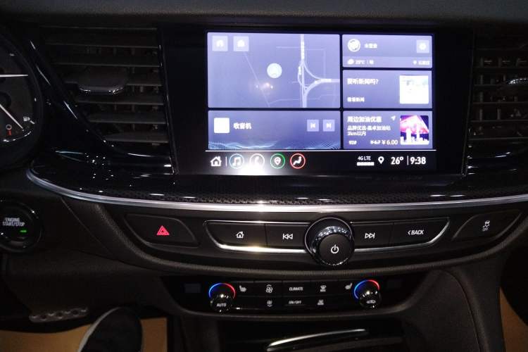 Used Buick Regal 2020 GS 28T Elite Model Audio And AC Panel