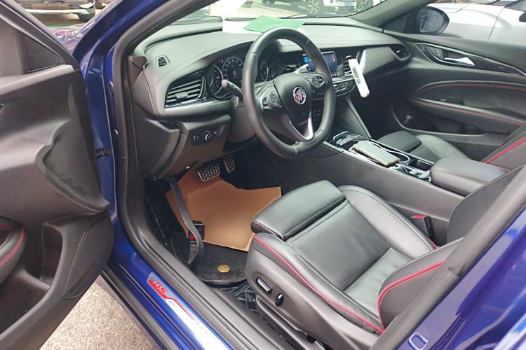 Used Buick Regal 2020 GS 28T Elite Model Driver Seat