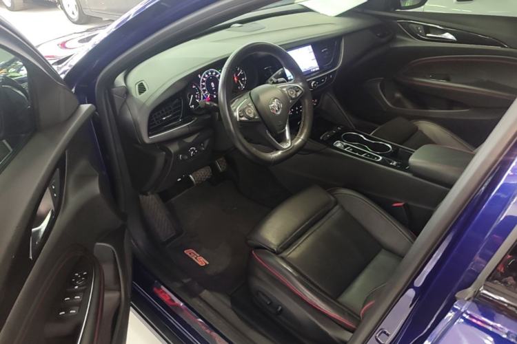Used Buick Regal 2020 GS 28T Elite Model Driver Seat
