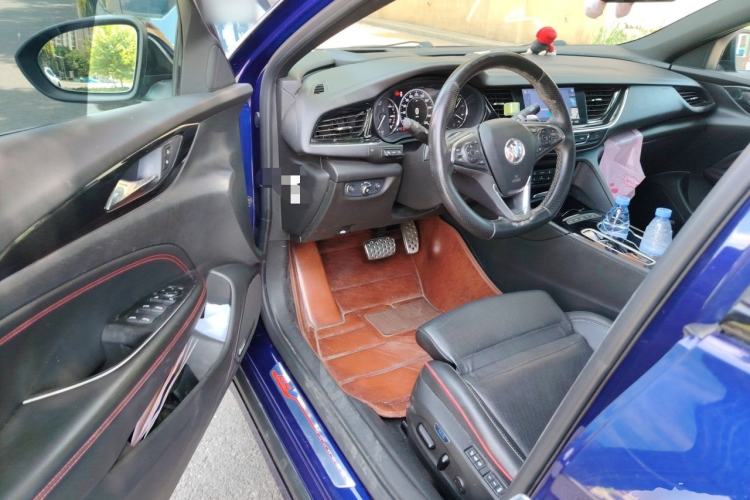 Used Buick Regal 2020 GS 28T Prestige Model Driver Seat
