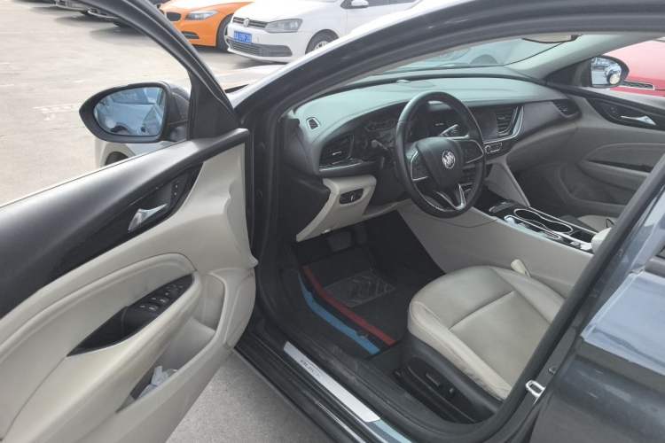 Used Buick Regal 2020 552T Elite Edition Driver Seat
