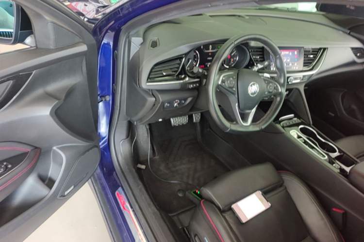 Used Buick Regal 2020 GS 28T Prestige Model Driver Seat