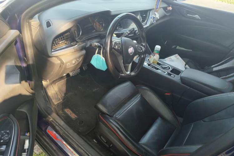 Used Buick Regal 2020 GS 28T Elite Model Driver Seat