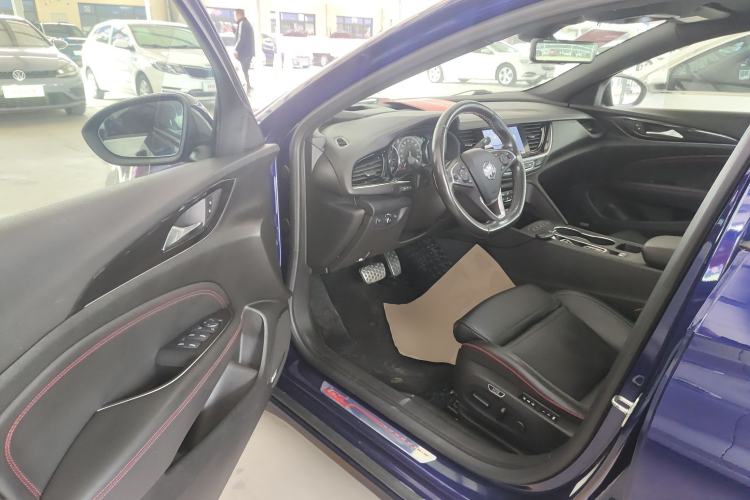 Used Buick Regal 2020 GS 28T Prestige Model Driver Seat