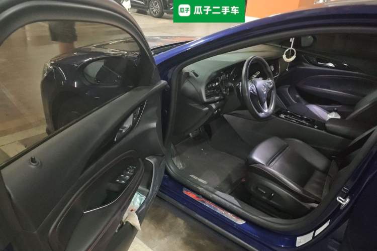 Used Buick Regal 2020 GS 28T Elite Model Driver Seat