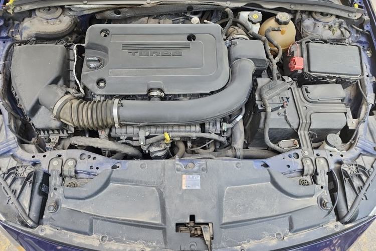 Used Buick Regal 2020 GS 28T Elite Model Engine Bay