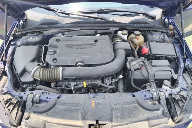 Used Buick Regal 2020 GS 28T Elite Model Engine Bay