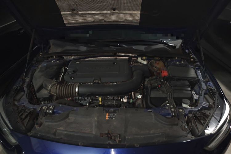 Used Buick Regal 2020 GS 28T Prestige Model Engine Bay