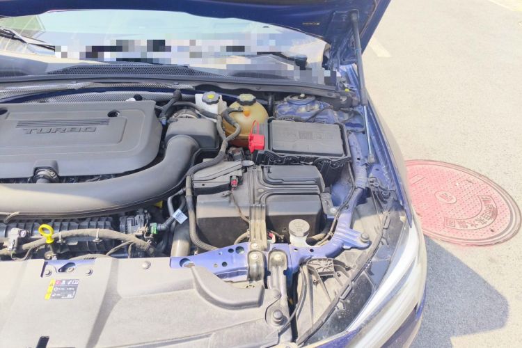 Used Buick Regal 2020 GS 28T Prestige Model Engine Bay Left
