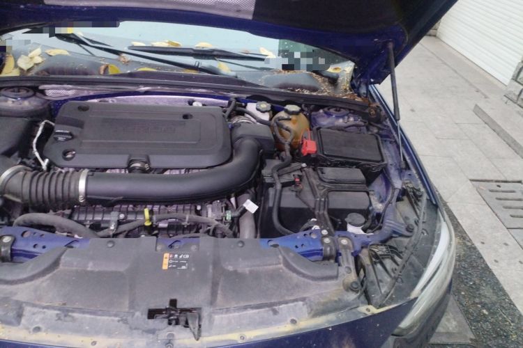 Used Buick Regal 2020 GS 28T Elite Model Engine Bay Left