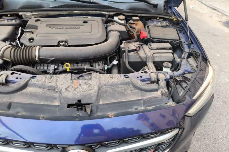 Used Buick Regal 2020 GS 28T Prestige Model Engine Bay Left