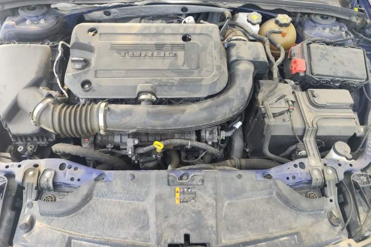 Used Buick Regal 2020 GS 28T Elite Model Engine Bay