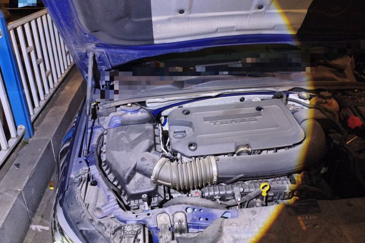 Used Buick Regal 2020 GS 28T Prestige Model Engine Bay Right