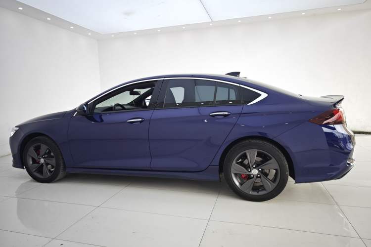 Used Buick Regal 2020 GS 28T Elite Model Exterior 11