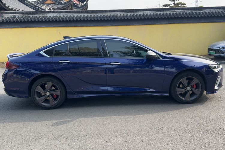 Used Buick Regal 2020 GS 28T Elite Model Exterior 2