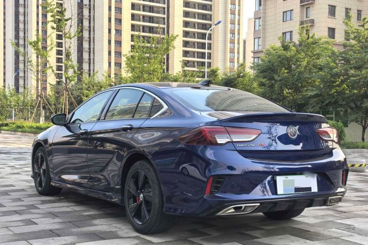 Used Buick Regal 2020 GS 28T Prestige Model Exterior 3