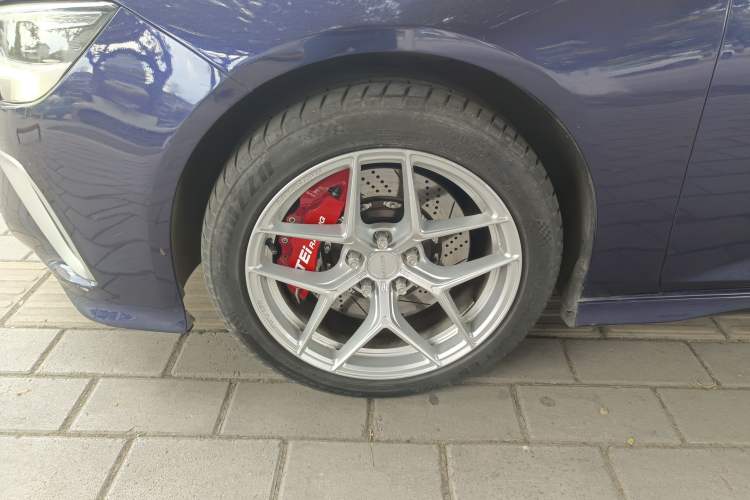 Used Buick Regal 2020 GS 28T Elite Model Exterior 4