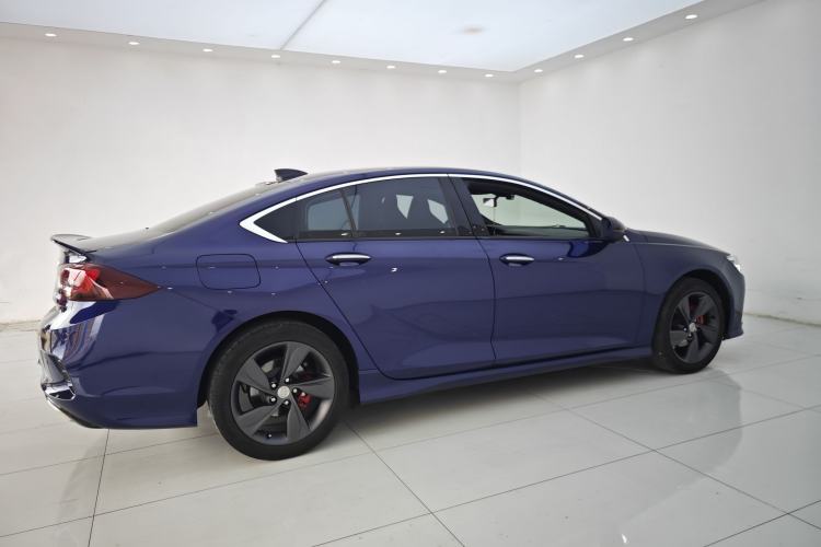 Used Buick Regal 2020 GS 28T Elite Model Exterior 8