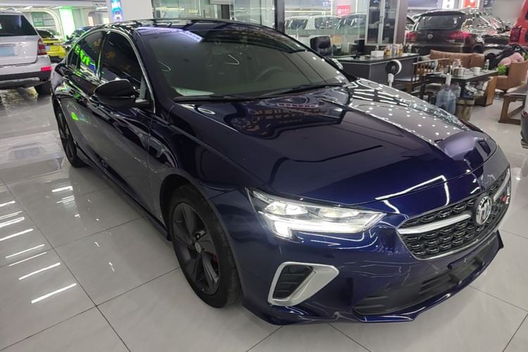 Used Buick Regal 2020 GS 28T Elite Model Front Right 45 Deg