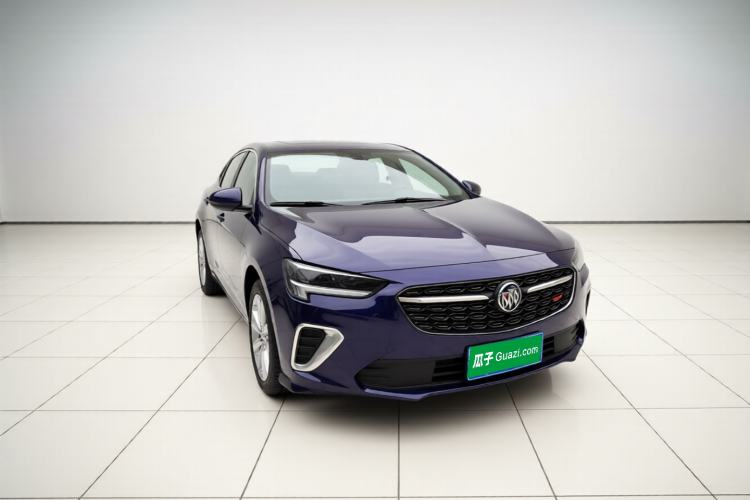 Used Buick Regal 2020 GS 28T Elite Model Front Right 45 Deg