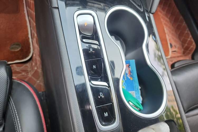 Used Buick Regal 2020 GS 28T Elite Model Gear Lever