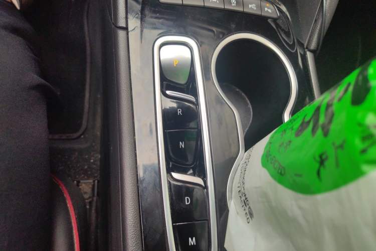 Used Buick Regal 2020 GS 28T Prestige Model Gear Lever