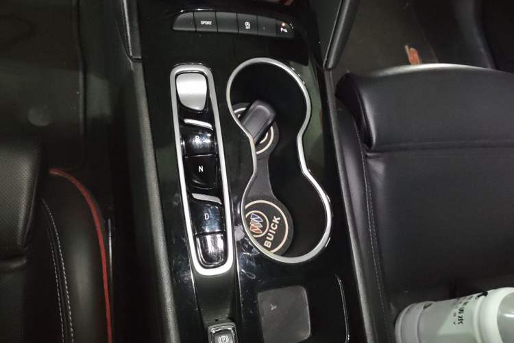 Used Buick Regal 2020 GS 28T Elite Model Gear Lever