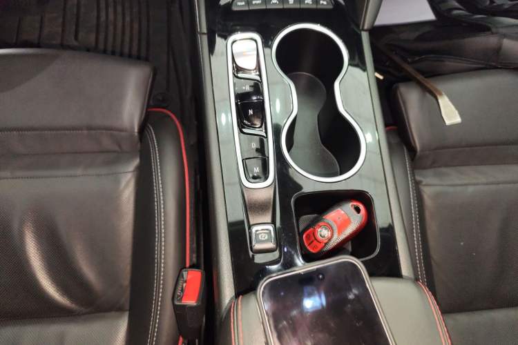 Used Buick Regal 2020 GS 28T Prestige Model Gear Lever