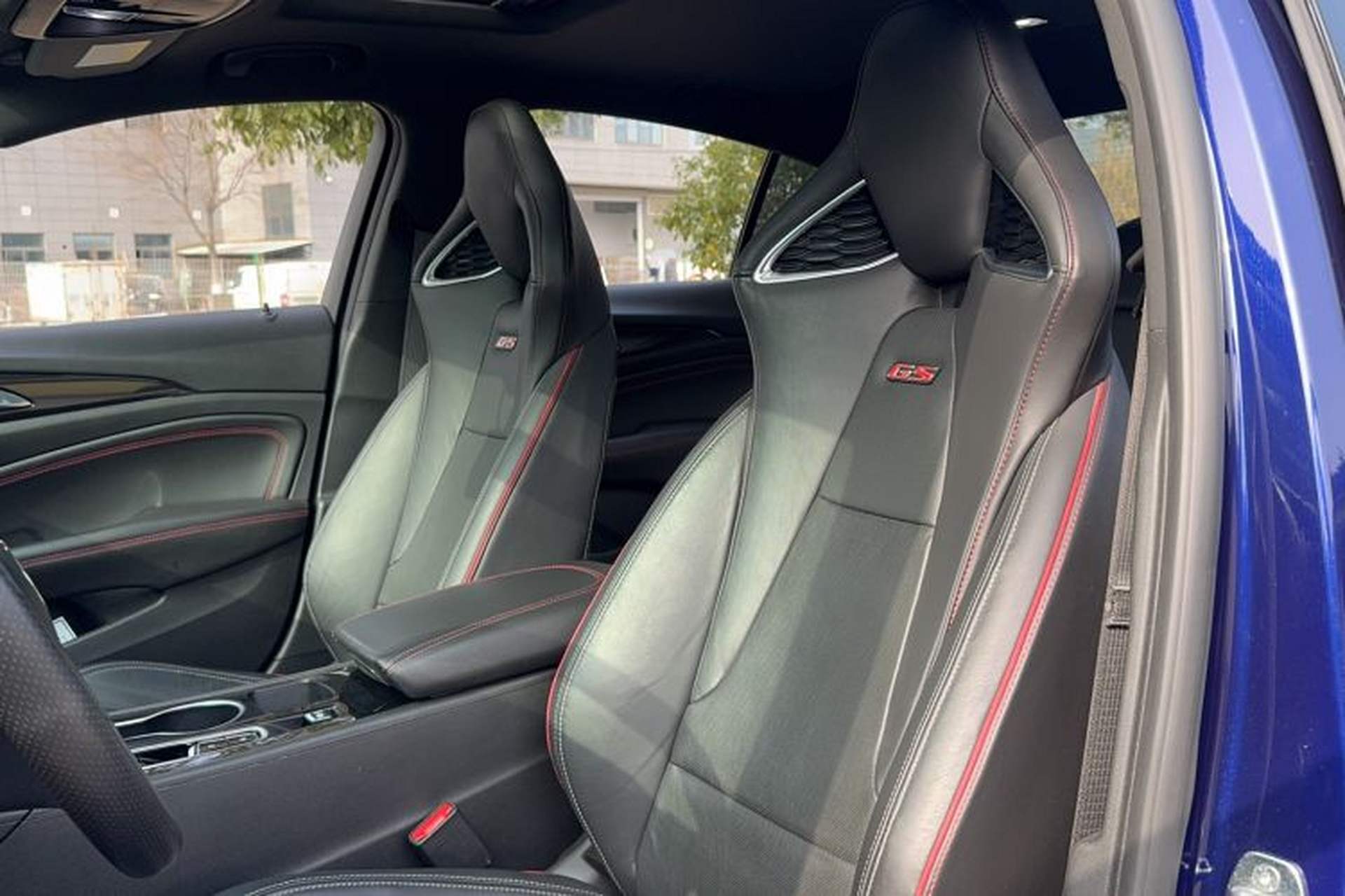 Used Buick Regal 2020 GS 28T Elite Model Interior 1