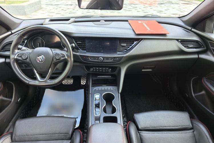 Used Buick Regal 2020 GS 28T Prestige Model Interior 1