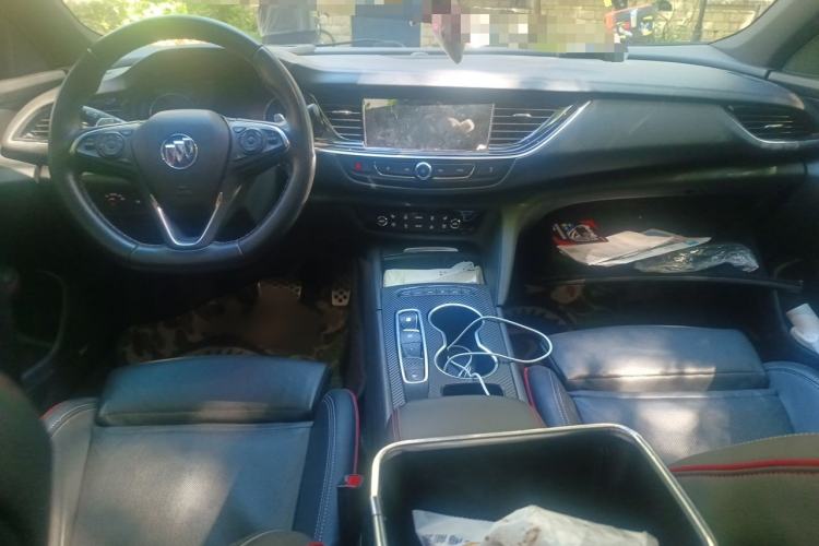 Used Buick Regal 2020 GS 28T Prestige Model Interior 2