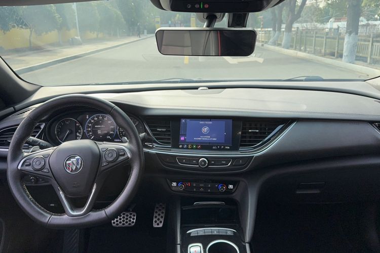 Used Buick Regal 2020 GS 28T Elite Model Interior 3