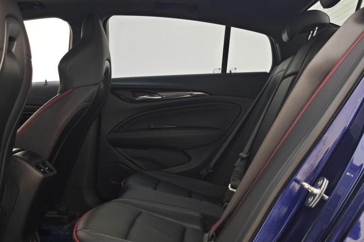Used Buick Regal 2020 GS 28T Elite Model Interior 3