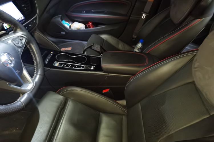 Used Buick Regal 2020 GS 28T Prestige Model Left Front Seat