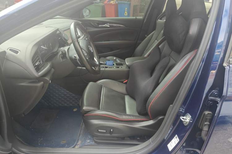 Used Buick Regal 2020 GS 28T Elite Model Left Front Seat