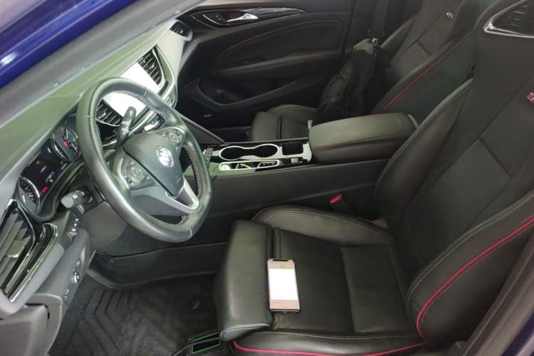 Used Buick Regal 2020 GS 28T Prestige Model Left Front Seat