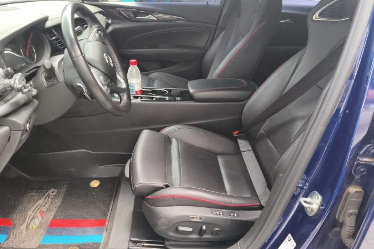 Used Buick Regal 2020 GS 28T Prestige Model Left Front Seat