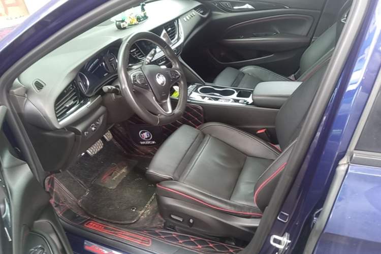Used Buick Regal 2020 GS 28T Elite Model Left Front Seat