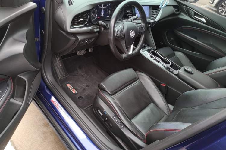 Used Buick Regal 2020 GS 28T Prestige Model Left Front Seat