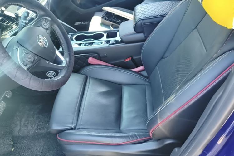 Used Buick Regal 2020 GS 28T Elite Model Left Front Seat