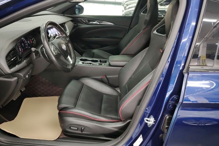Used Buick Regal 2020 GS 28T Elite Model Left Front Seat