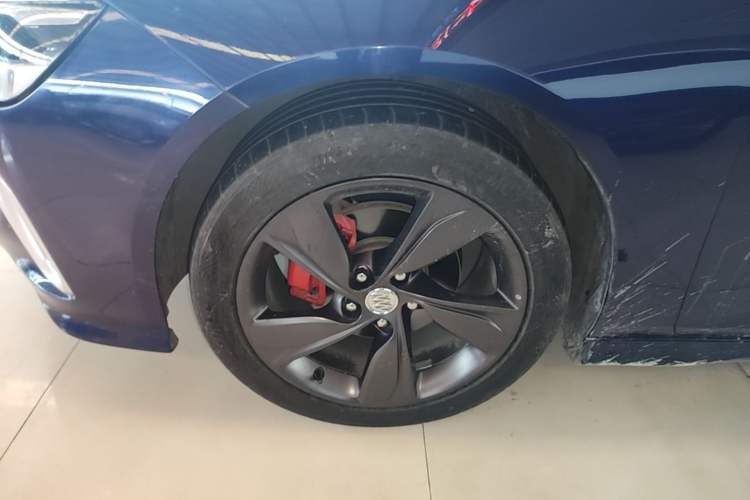 Used Buick Regal 2020 GS 28T Elite Model Left Front Wheel Hub