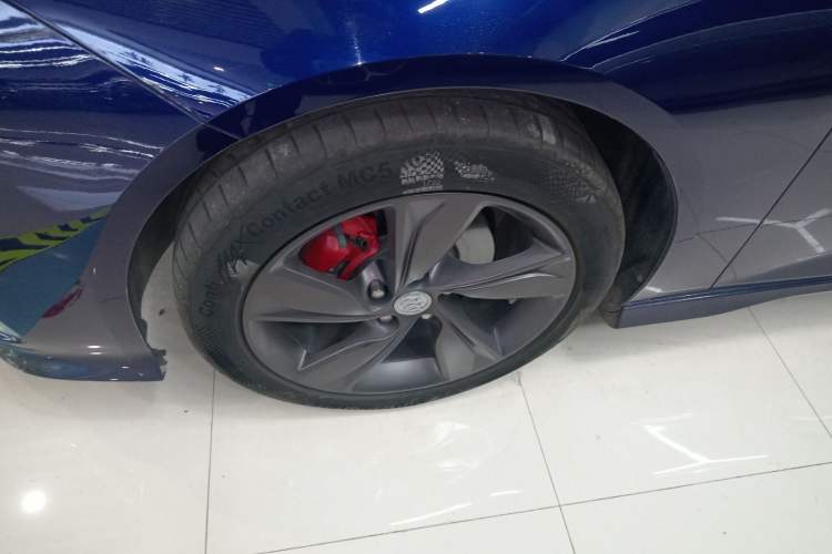 Used Buick Regal 2020 GS 28T Elite Model Left Front Wheel Hub