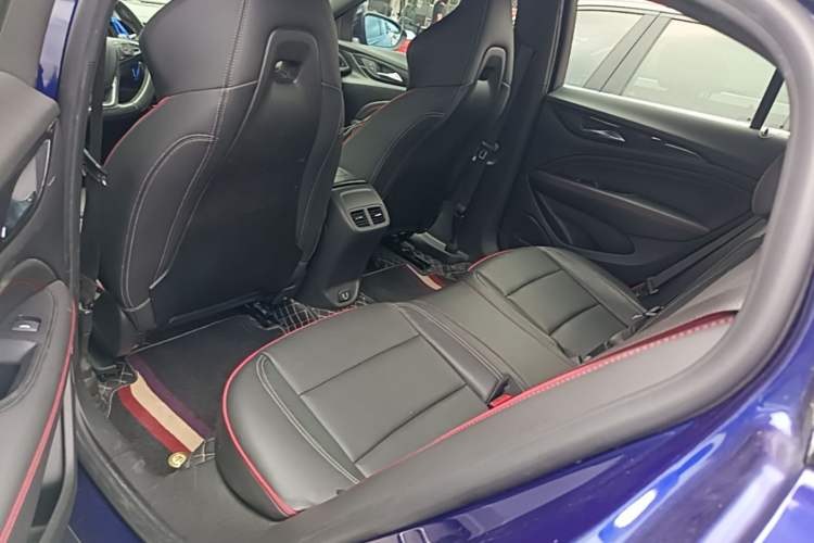 Used Buick Regal 2020 GS 28T Elite Model Left Rear Seat