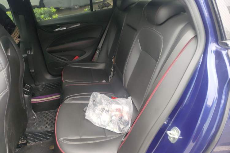 Used Buick Regal 2020 GS 28T Prestige Model Left Rear Seat