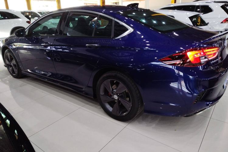 Used Buick Regal 2020 GS 28T Elite Model Left Side