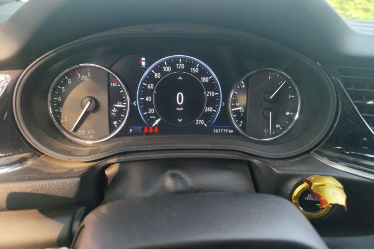 Used Buick Regal 2020 GS 28T Elite Model Odometer Close Up