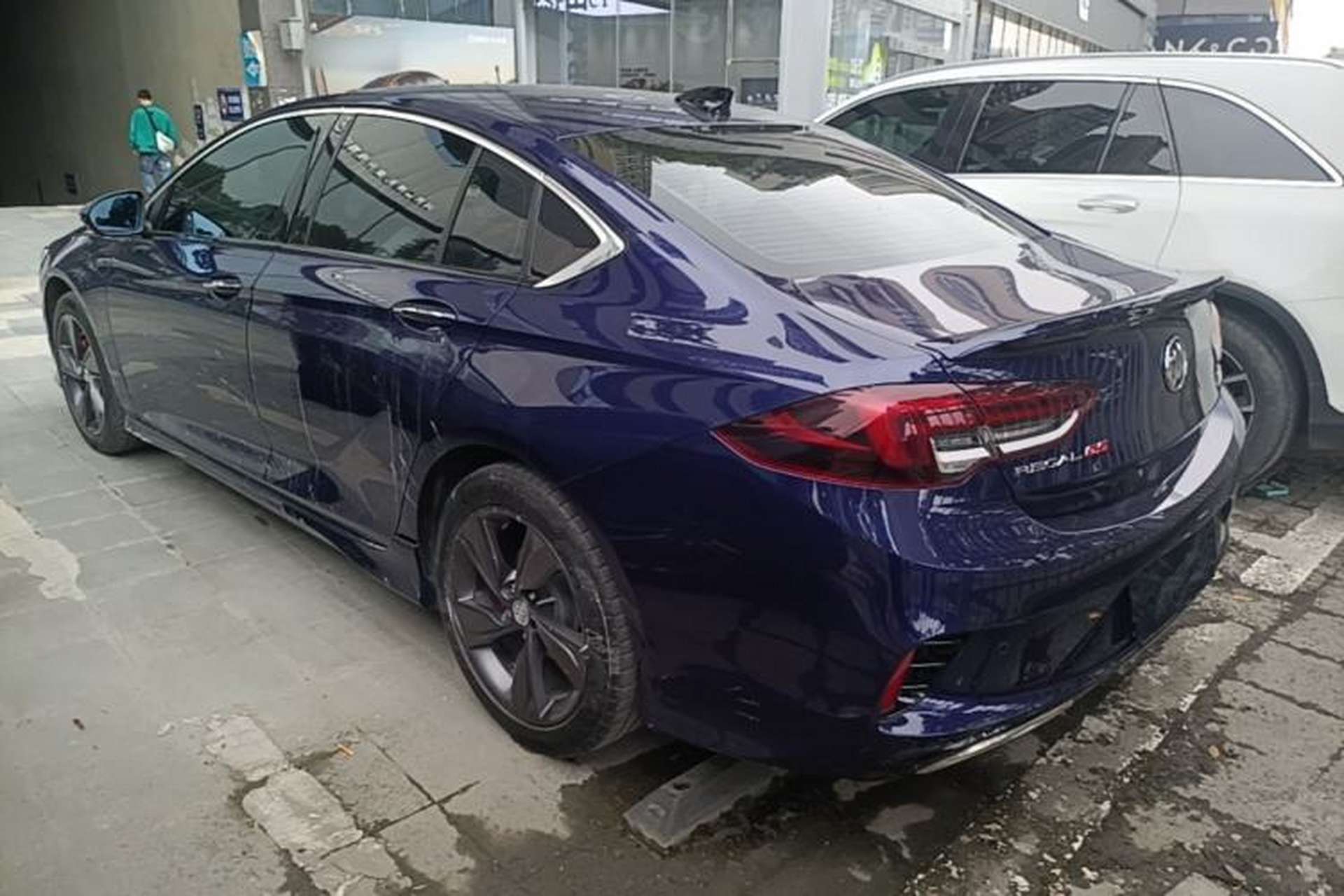 Used Buick Regal 2020 GS 28T Elite Model Rear Left 45 Deg