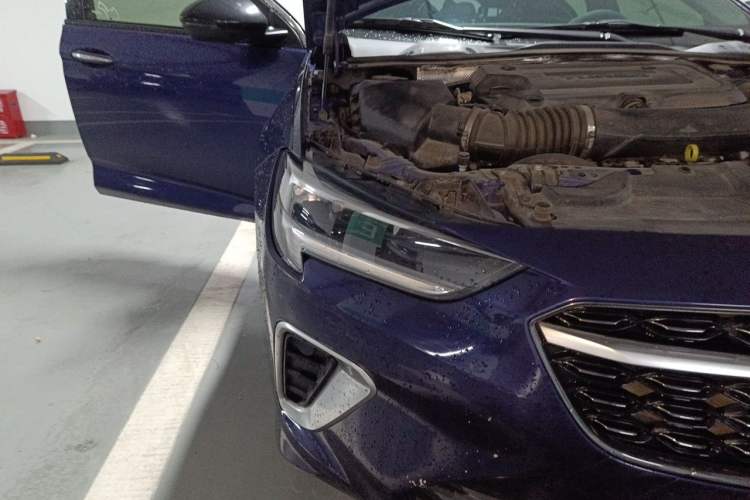 Used Buick Regal 2020 GS 28T Elite Model Right Front Headlight